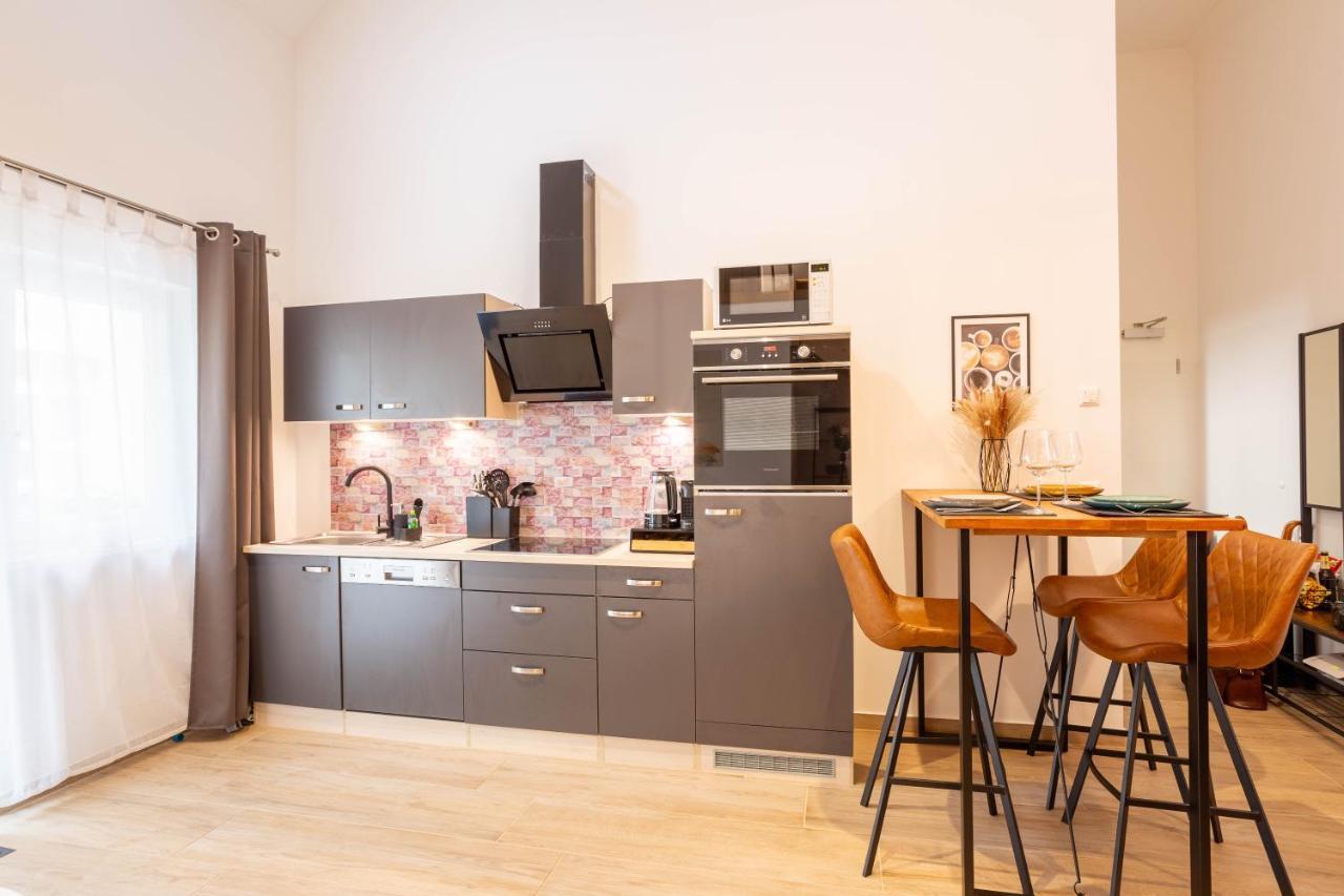 Soulscape Apartments Loft Zwickau Citycenter Mit Tg-Stellplatz, Magenta-Tv Und Klima Exteriör bild